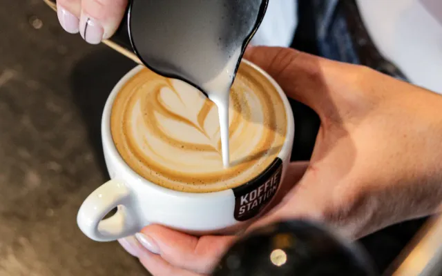 Koffiestation Melk opschuimen workshop latte art